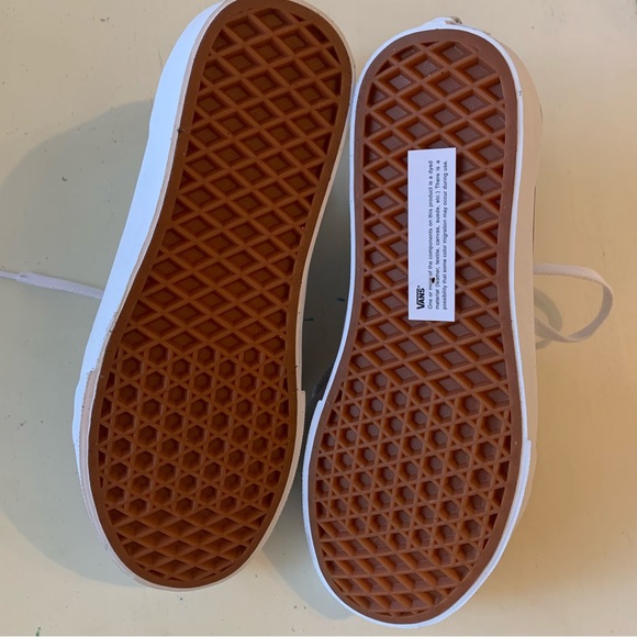 NEW Vans Peace and Paisley Old Skool Sneakers - Picture 8 of 9